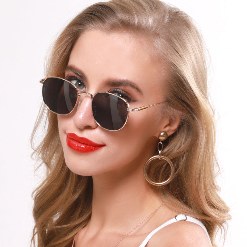 Retro Small Frame Sunglasses