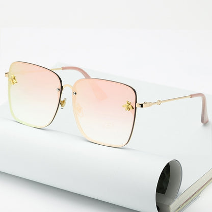 Rimless Square Frame Bee Sunglasses