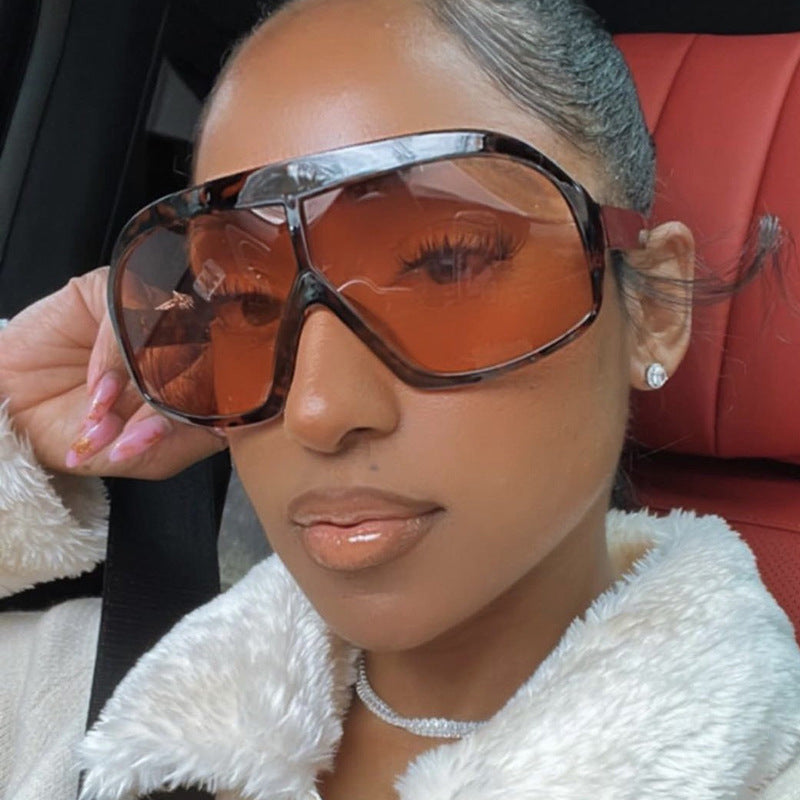 Conjoined Large Frame Sunglasses