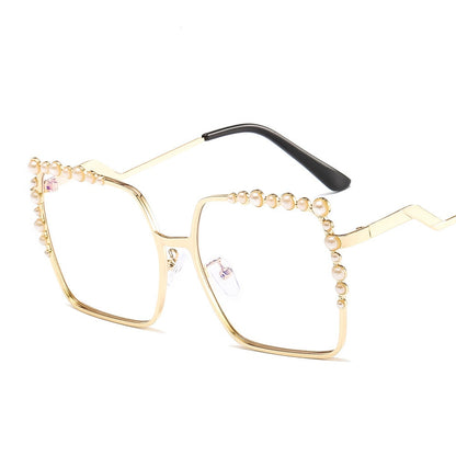 Luxury Pearl Sunglasses Women